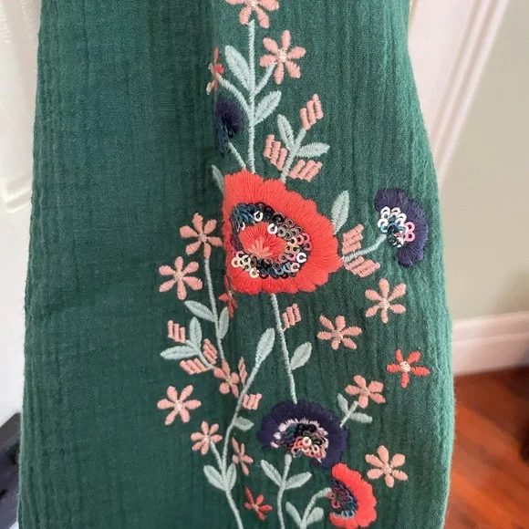 Girls Cat&Jack Green Embroidered Dress - Picture 3 of 3